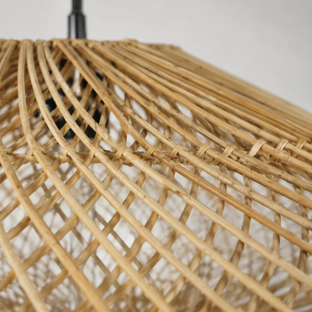 Kit 2 Luminárias Pendente em Rattan Alba Grande 80cm