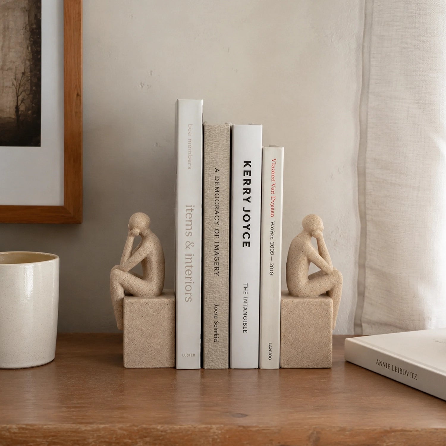 Aparador de Livros Pensadores Minimalistas