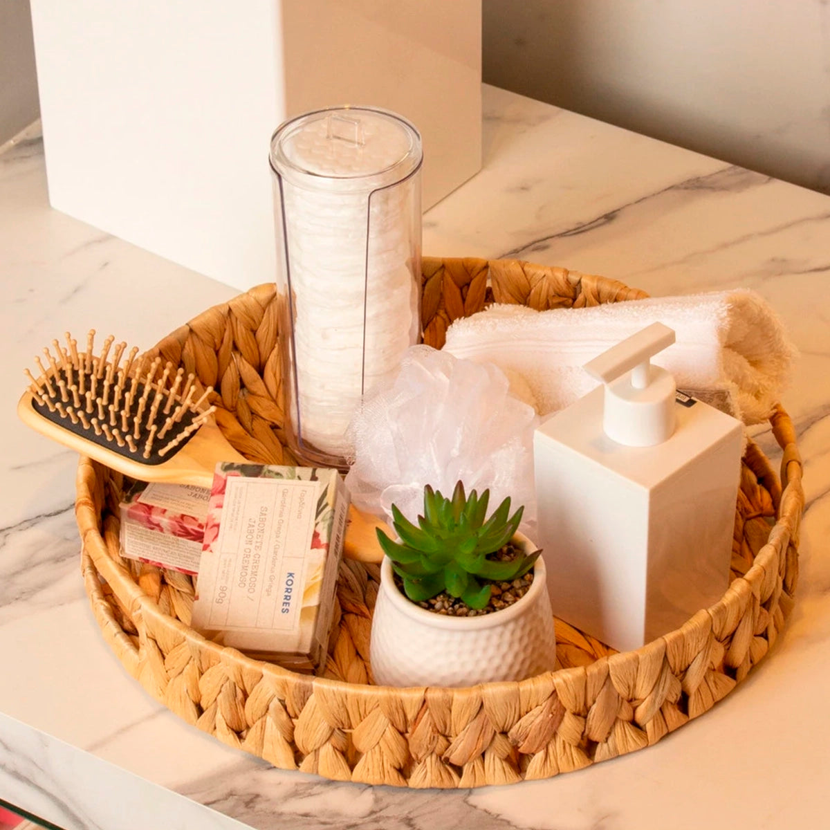 Bandeja Redonda de Fibra Natural Trançada Essenza Natural