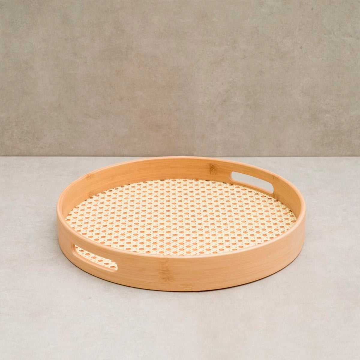 Bandeja Redonda em Bambu e Palhinha indiana Essenza Natural