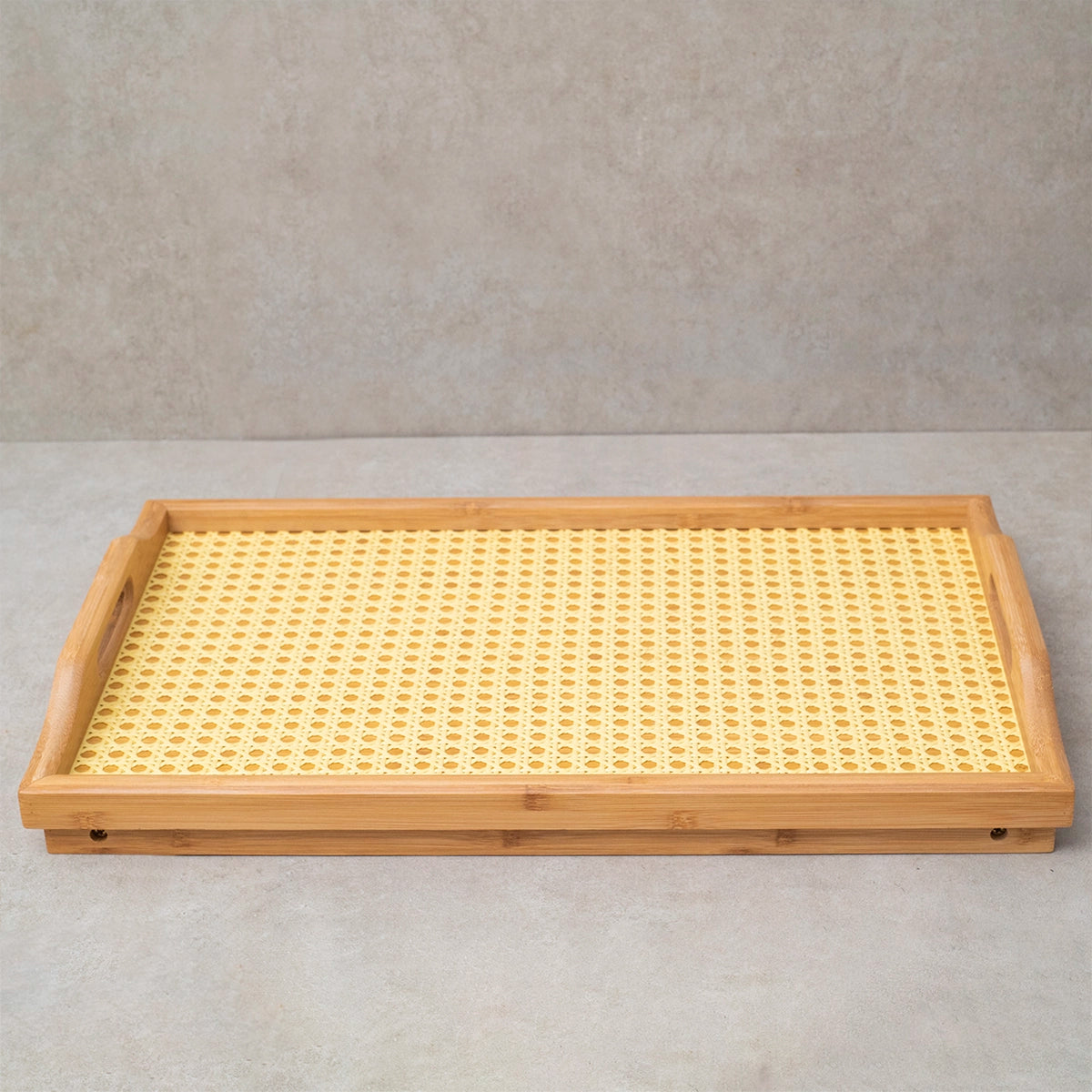 Bandeja com Pés Dobráveis de Bambu com Palhinha Indiana Essenza Natural