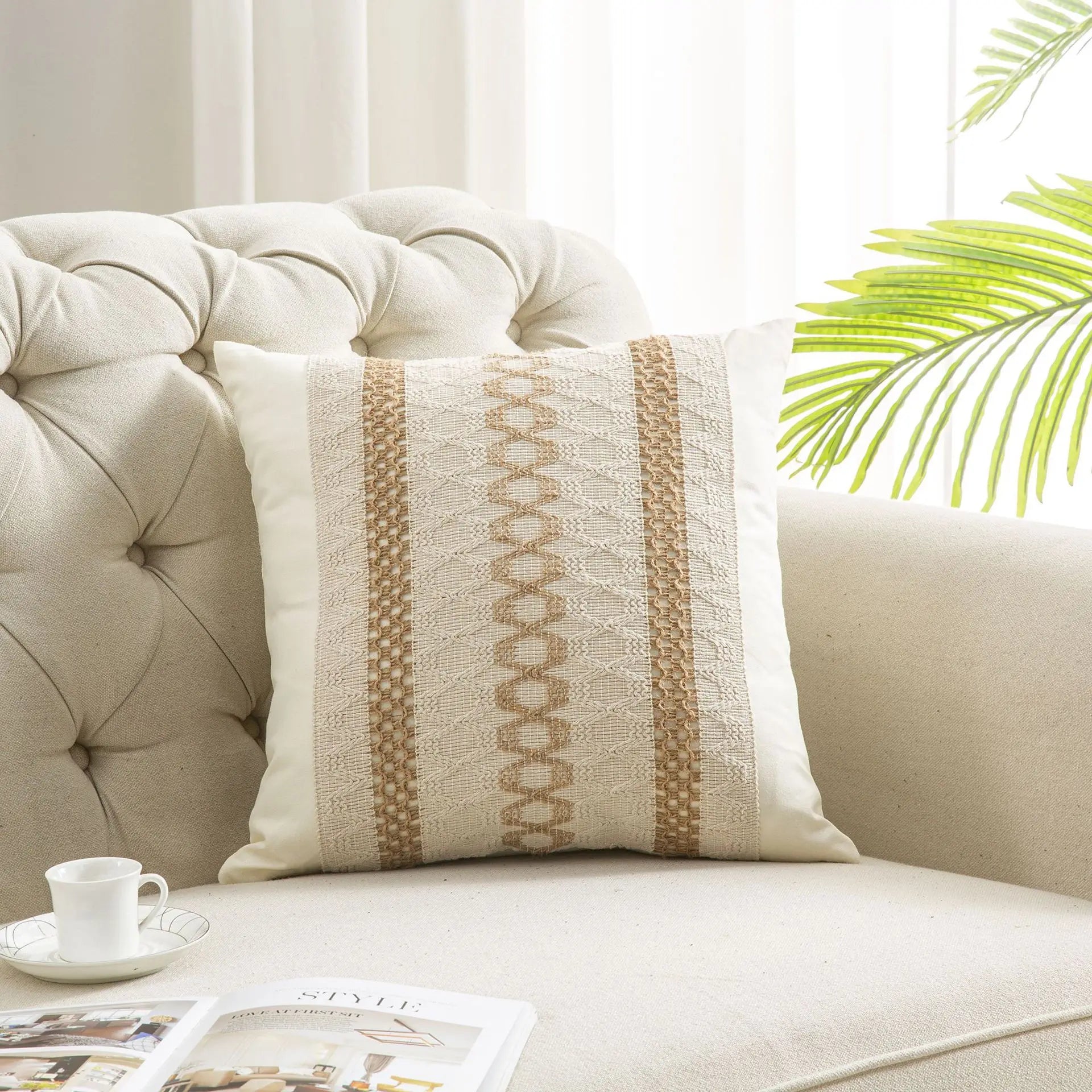 Capa de Almofada Boho Renda