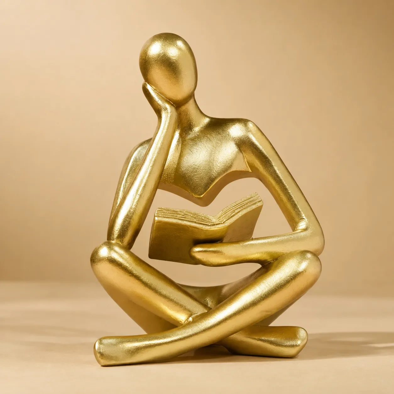 Estatueta Decorativa Minimalista Leitor