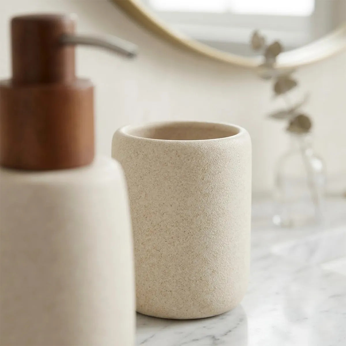 Conjunto para Banheiro 3 Peças Bege com Bandeja e Porta Sabonete Líquido Oasis