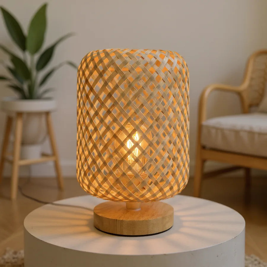 Luminária de Mesa de Bambu Kaia