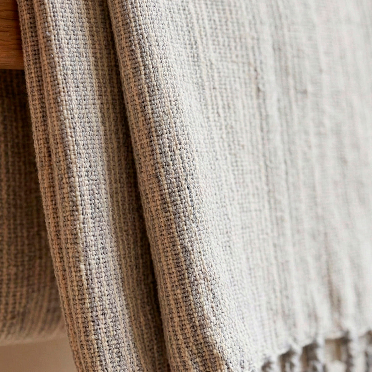 Manta para Sofá Artesanal Algodão com franjas Naturé