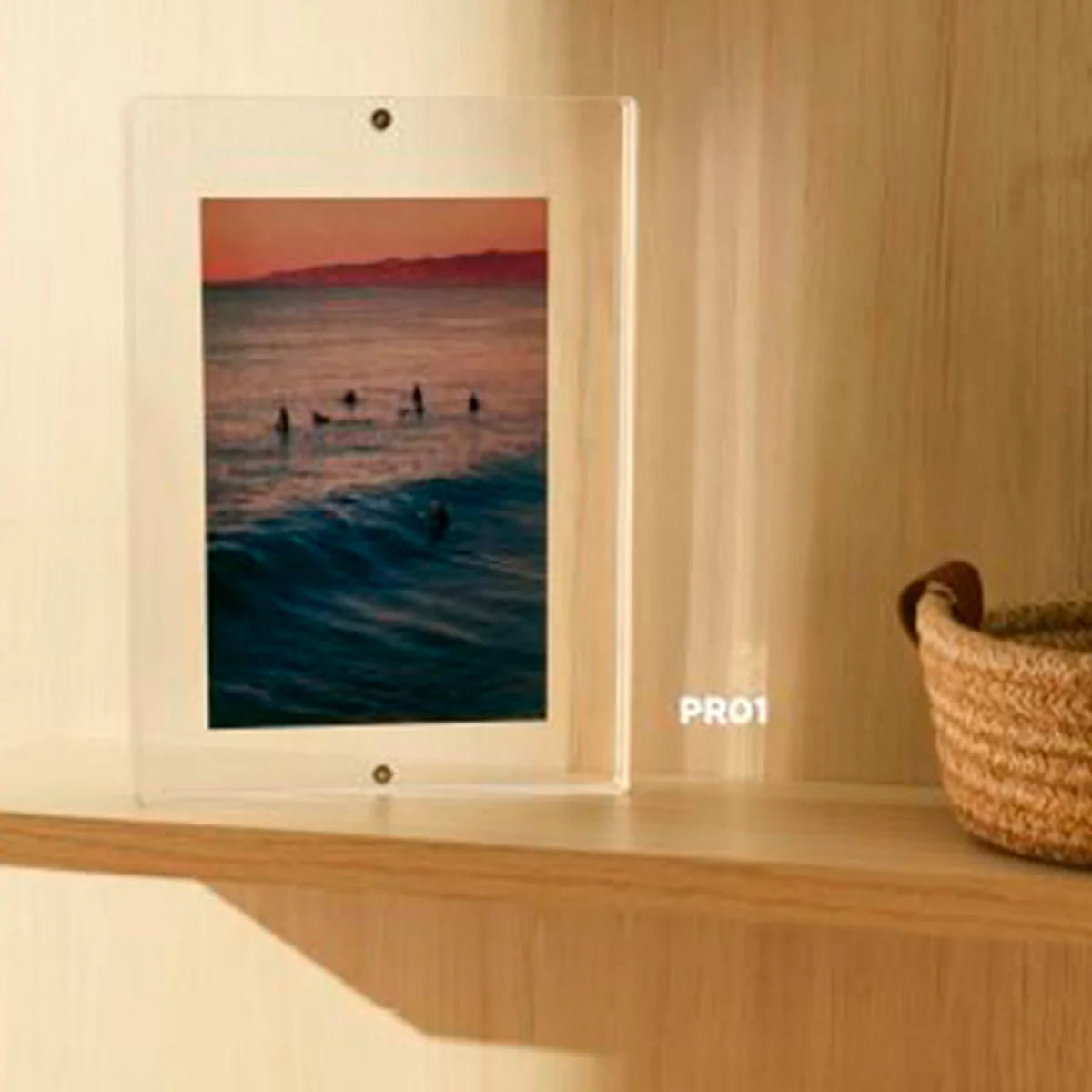 Porta-Retratos Retangular em Acrílico Cristal com Ímãs Memora, para exibir retratos na decoração