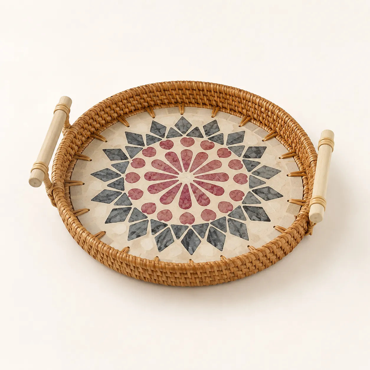 Bandeja Redonda de Rattan Artesanal Decorativa Floratta