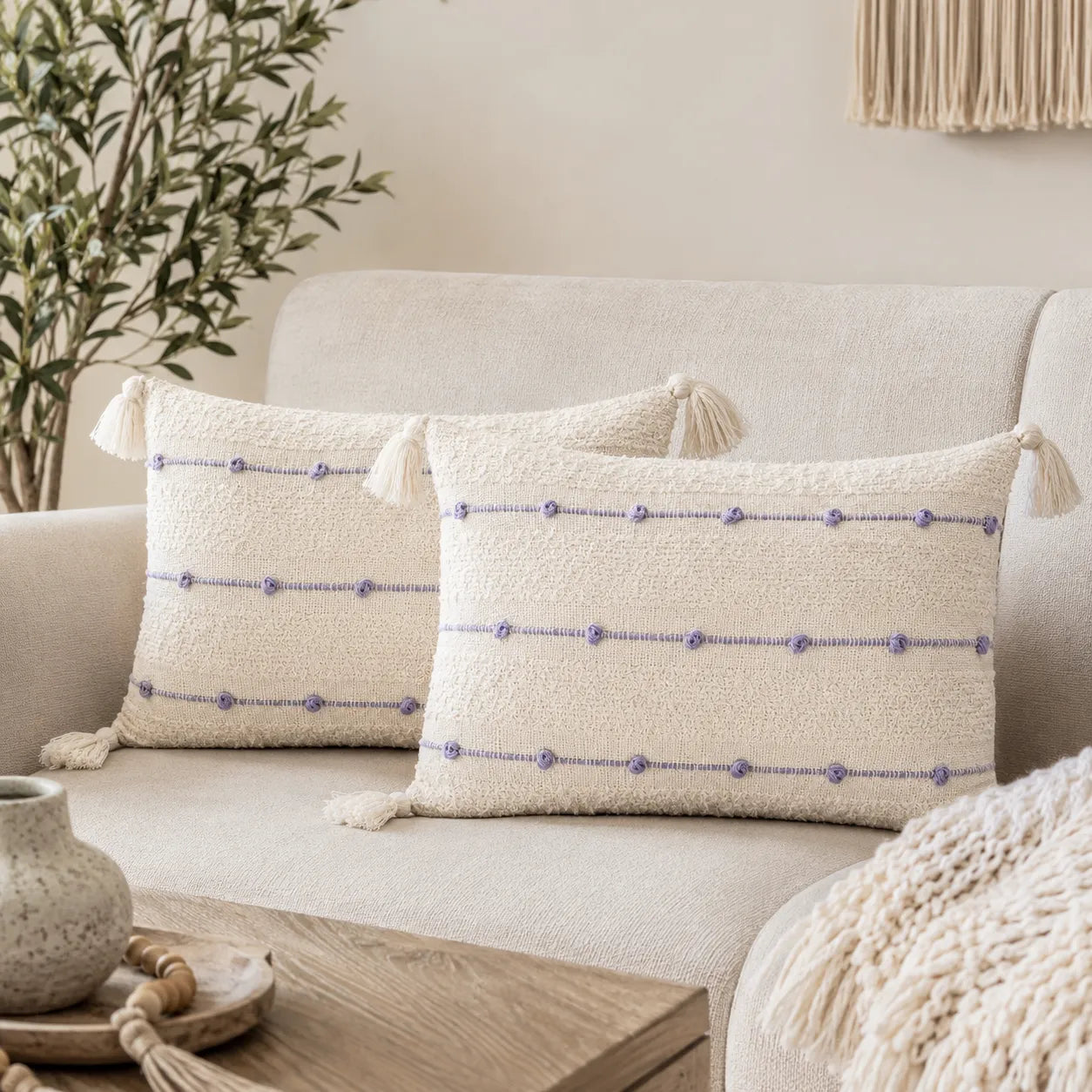 Capa de Almofada Baguete Premium Cru com Tassels
