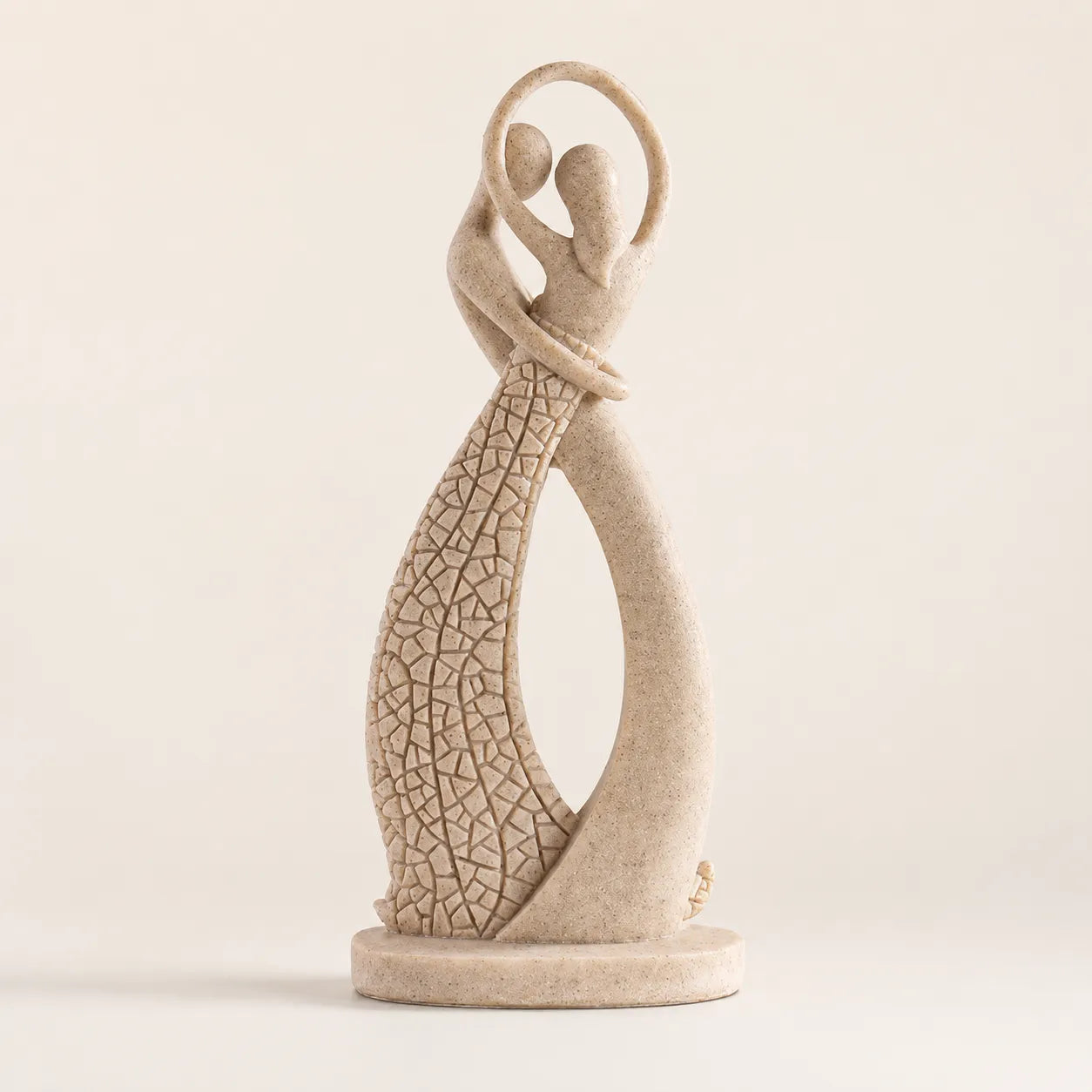 Escultura Abstrata Casal Dançarinos