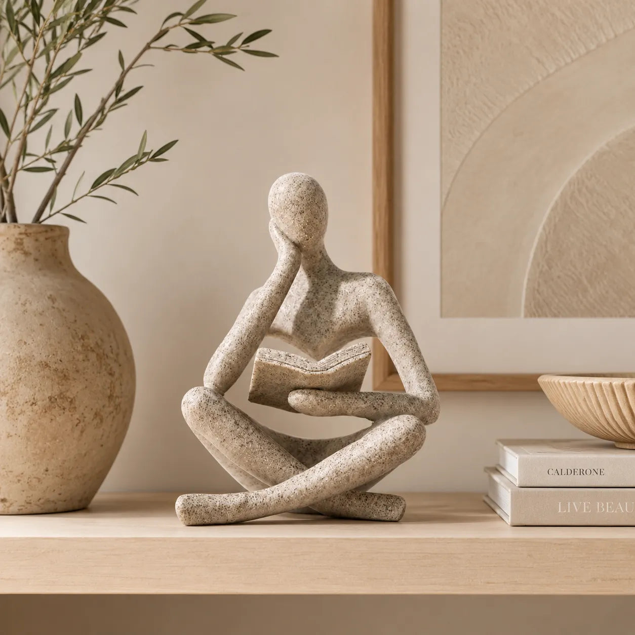 Estatueta Decorativa Minimalista Leitor