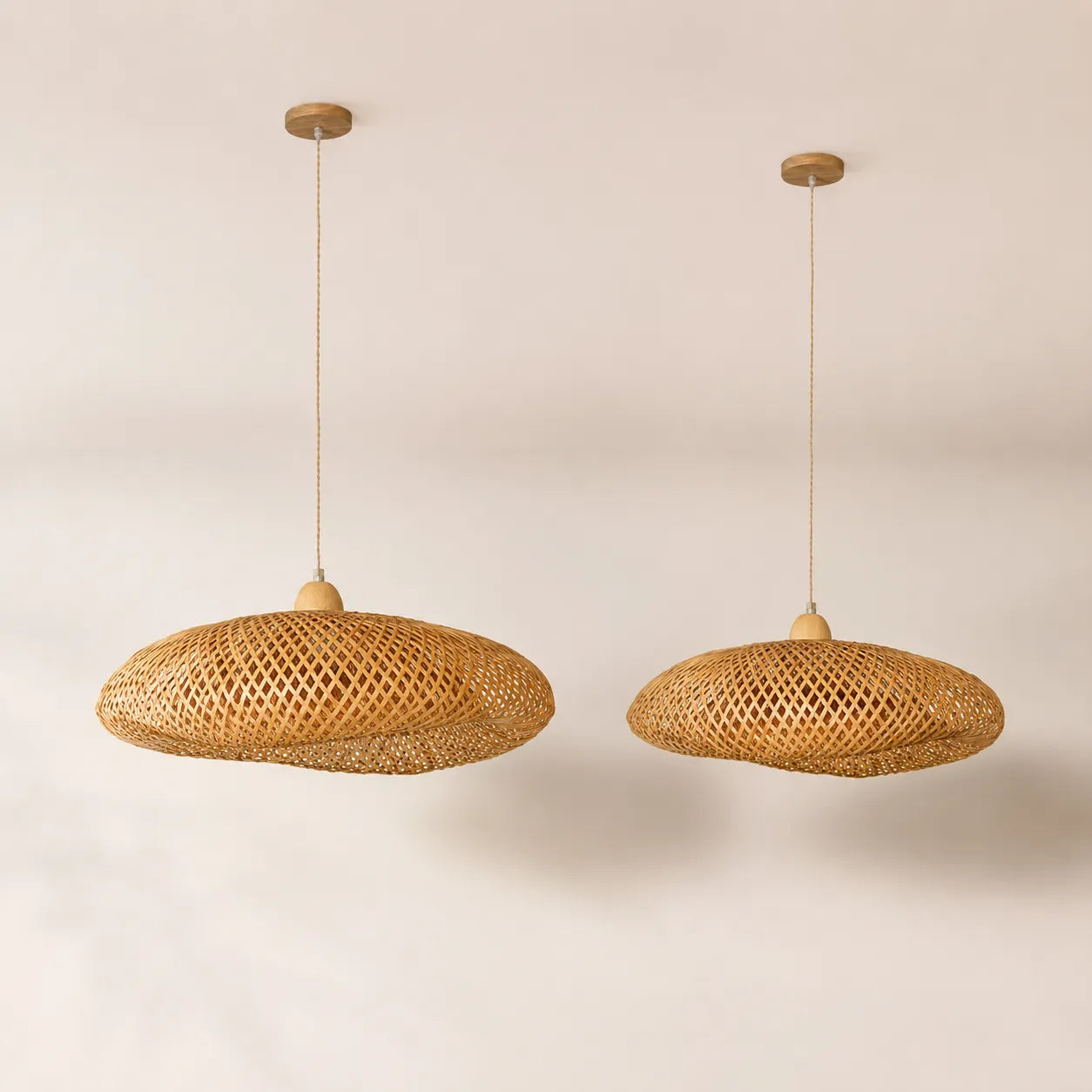 Kit 2 Luminárias Pendente de Bambu Luz do Campo - 50cm e 60cm