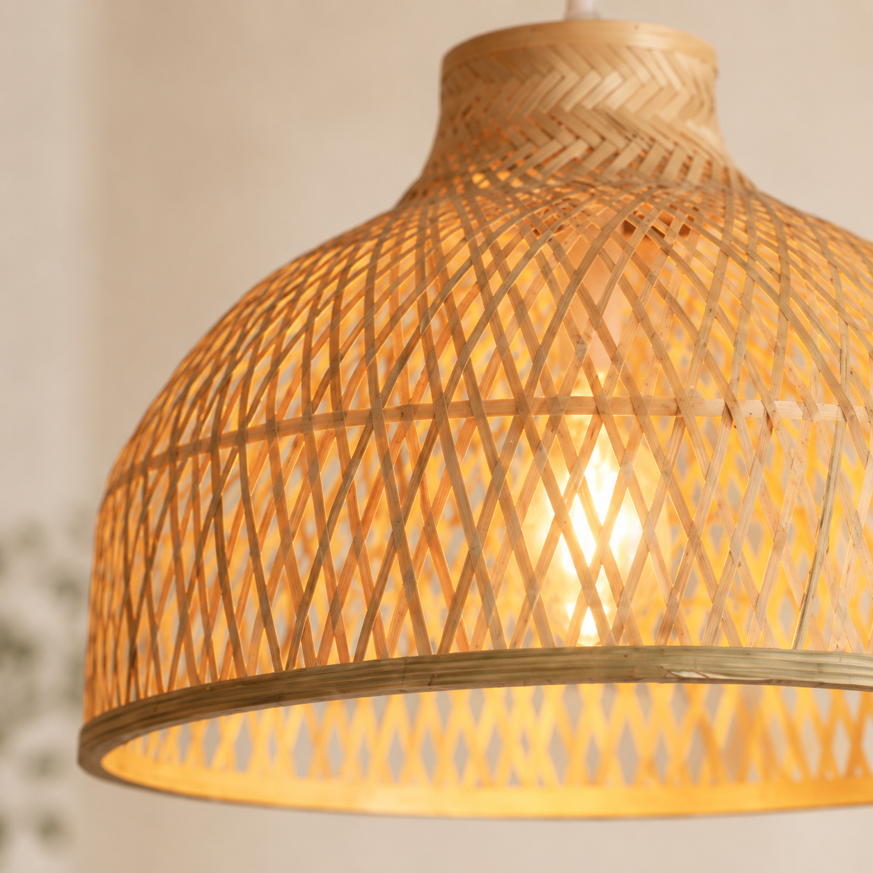 Luminária Pendente de Bambu Kora