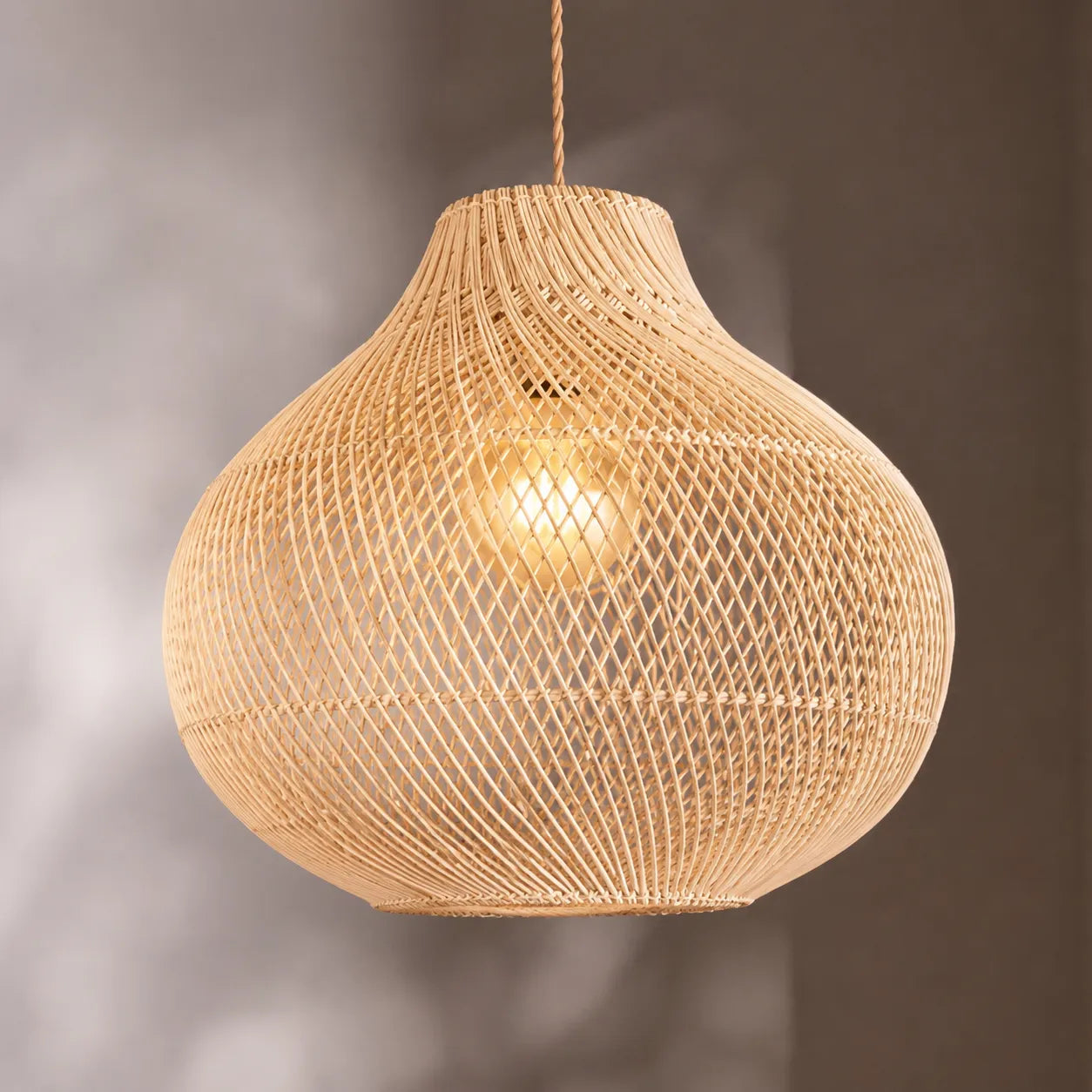 Luminária Pendente de Bambu Maya
