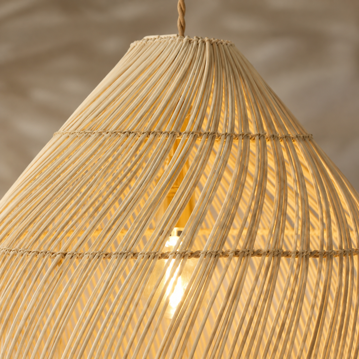 Luminária Pendente de Bambu Surya