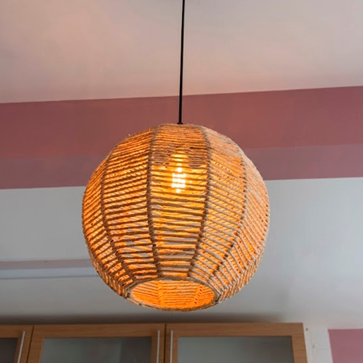 Luminária Pendente de Palha Nawi