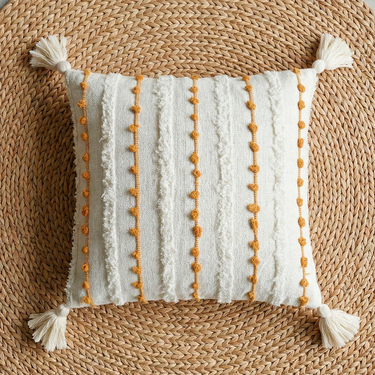 Capa de Almofada Boho Mirasol para compor a decoração do sofá ou da cama, vista do produto