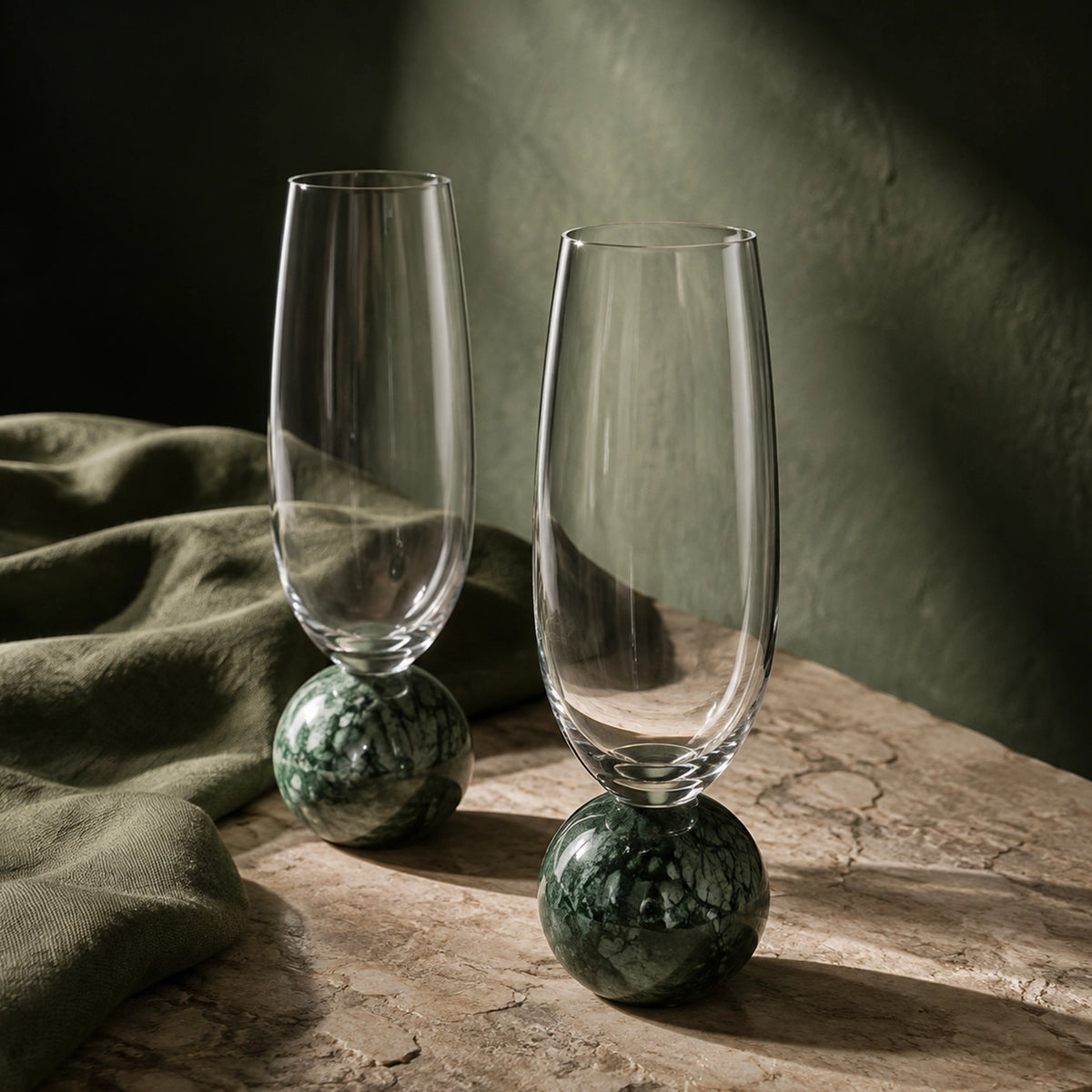 Jogo de Taças para Espumante em Cristal e Mármore Verde - 210ml — peça decorativa da Casainno