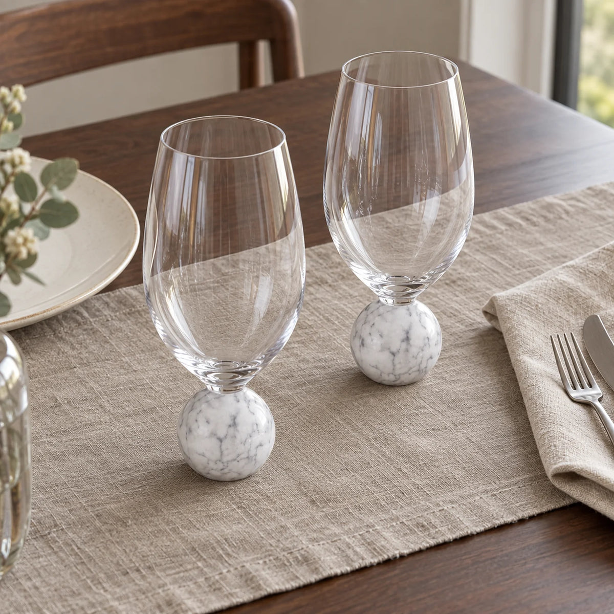 Jogo de Taças para Vinho em Cristal e Mármore Branco 520 ml Orvieto — peça decorativa da Casainno