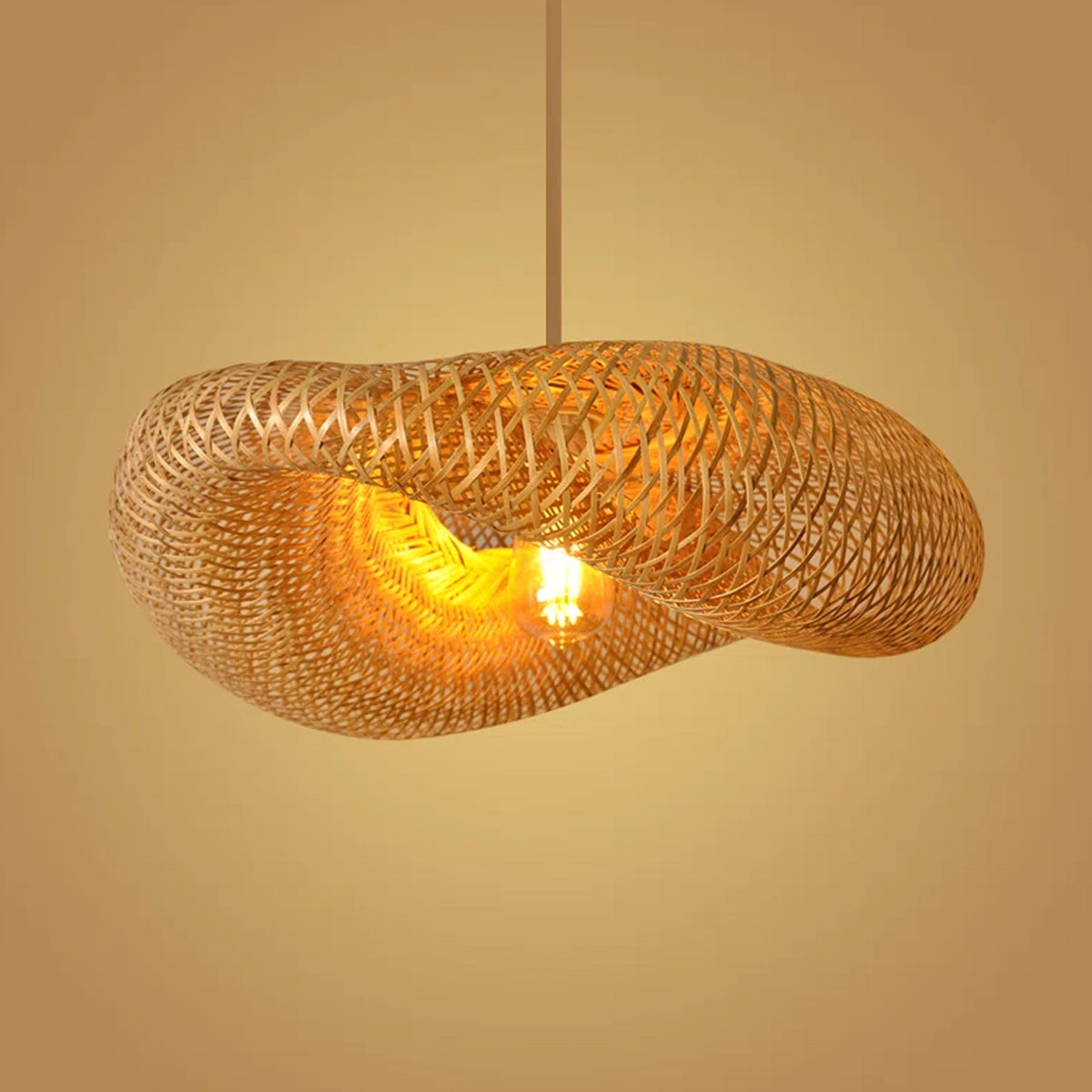 Luminária Pendente Bambu Luz do Campo — vista da luminária decorativa