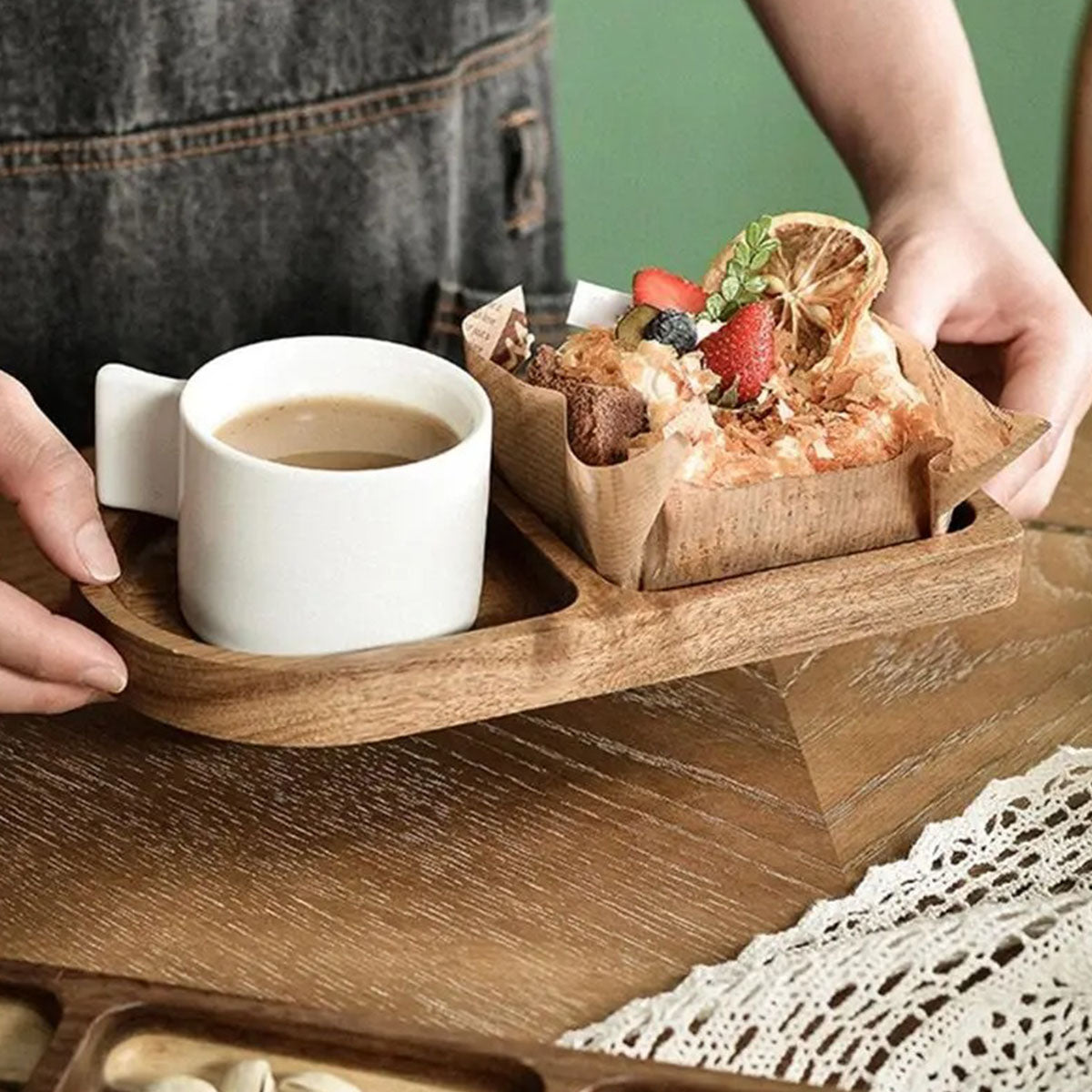 Bandeja de madeira petisqueira Acácia