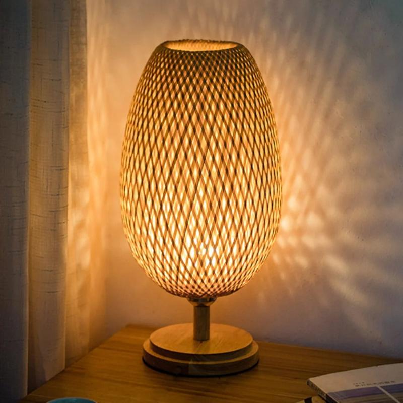 Luminária de Mesa Bambu